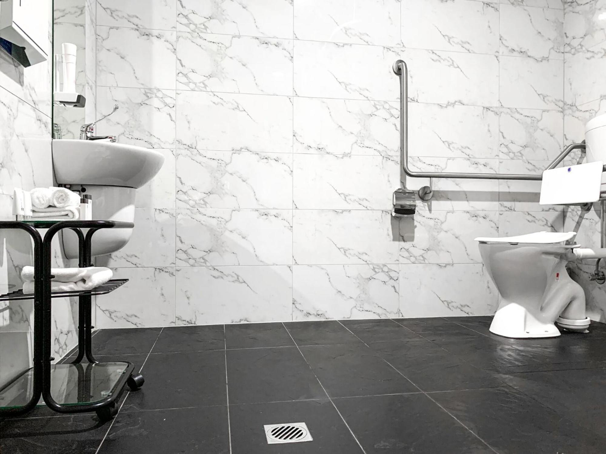 Areca Launceston Hotel ภายนอก รูปภาพ