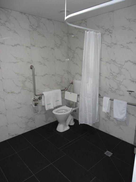 Areca Launceston Hotel ภายนอก รูปภาพ